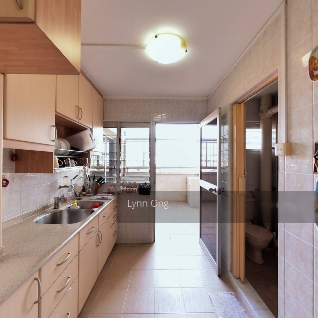 Blk 108 Pasir Ris Street 12 (Pasir Ris), HDB Executive #126852632